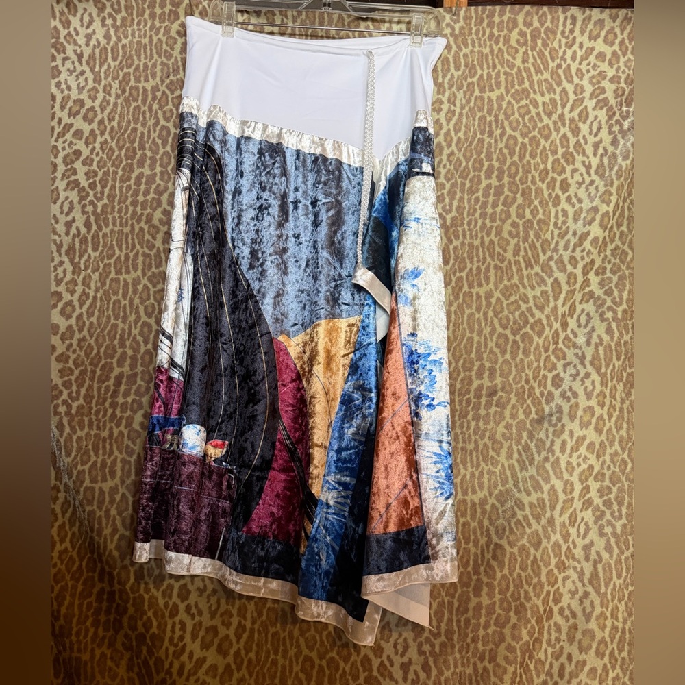Rafael art in Motion velour Sarong